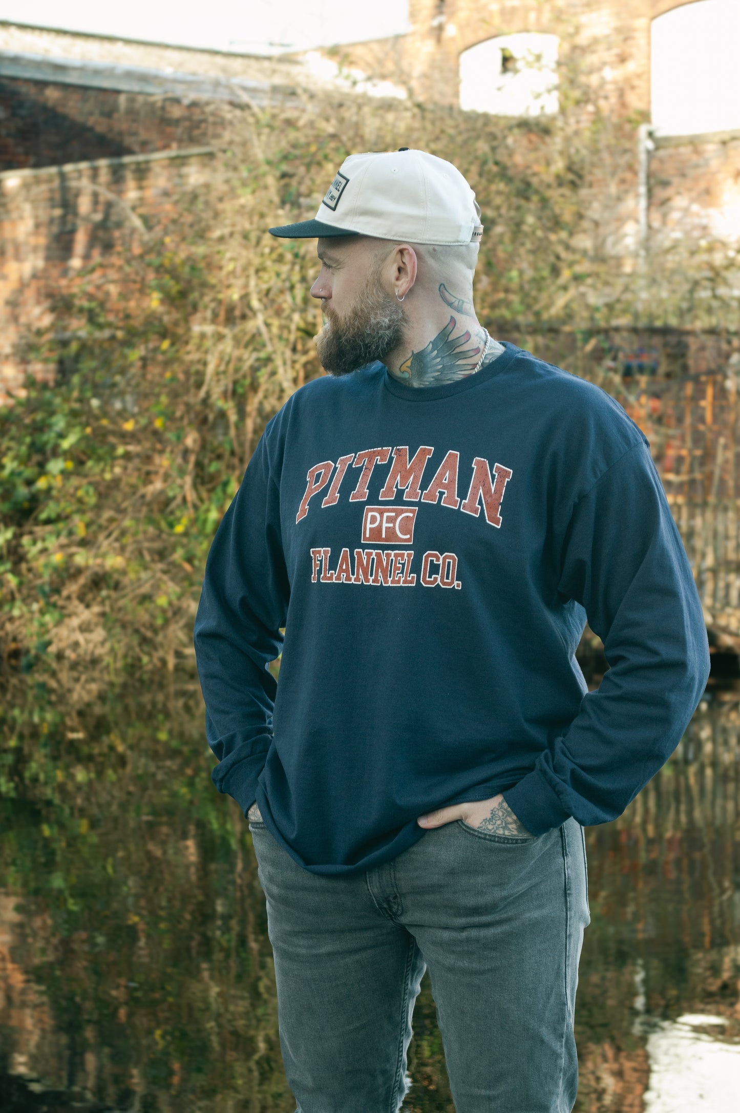 College Longsleeve T-shirt